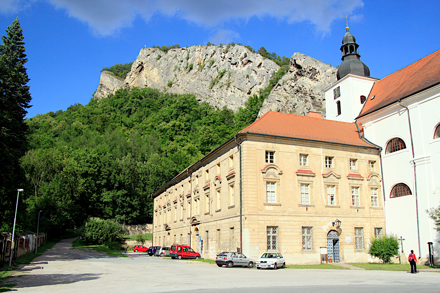 SVATÝ JAN POD SKALOU